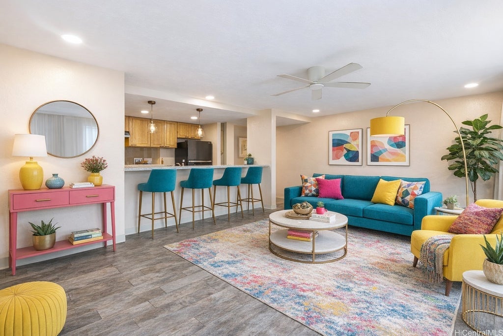 (unit #243) 98-360 Koauka Loop, Aiea