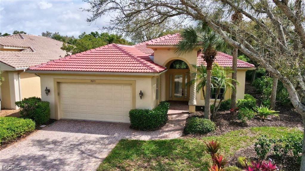 18271 Parkside Greens Dr, FORT MYERS