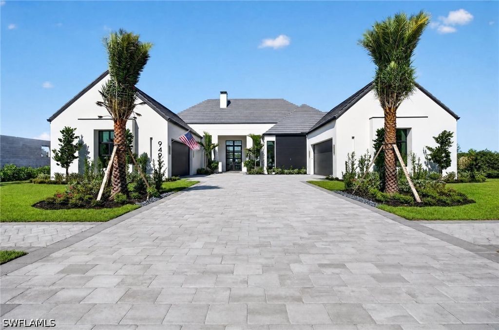 949 Chimney Rock Rd, Naples