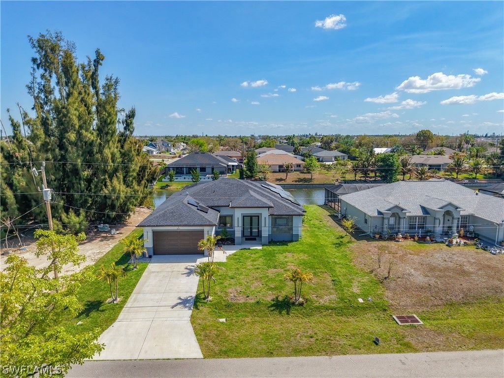 427 Nw 7th Ave, Cape Coral