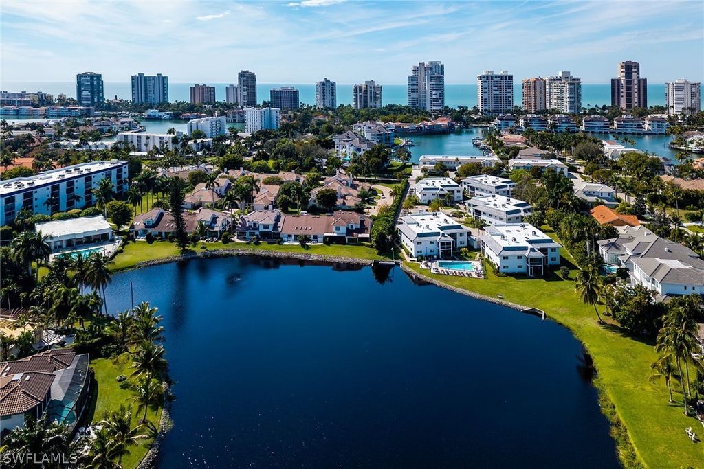 4150 Crayton Rd B6, Naples