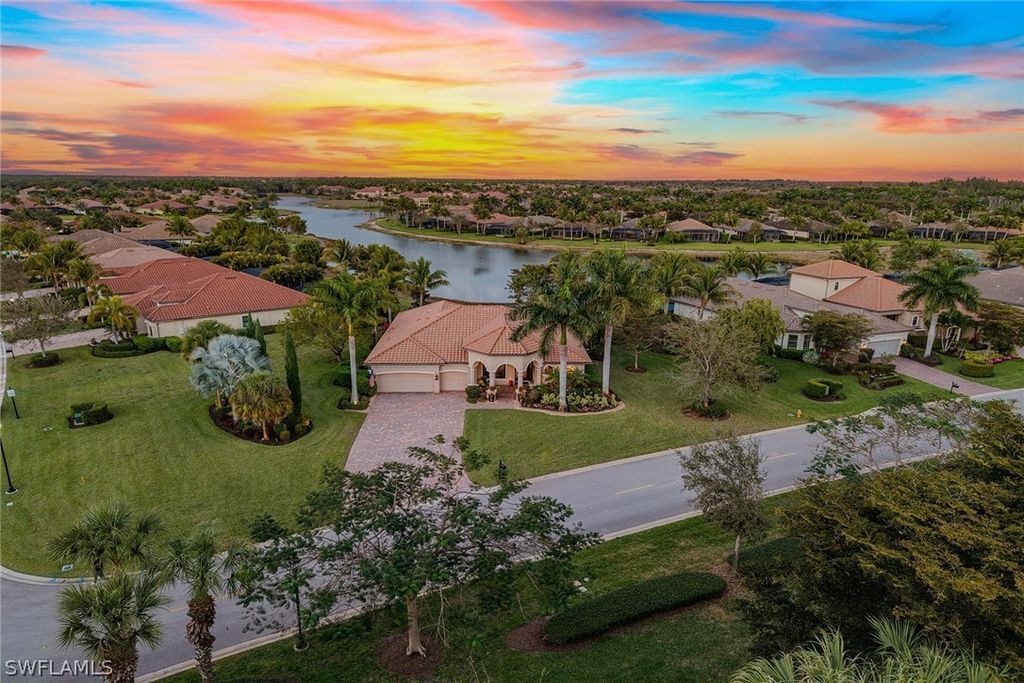 9505 Campanile Cir, Naples