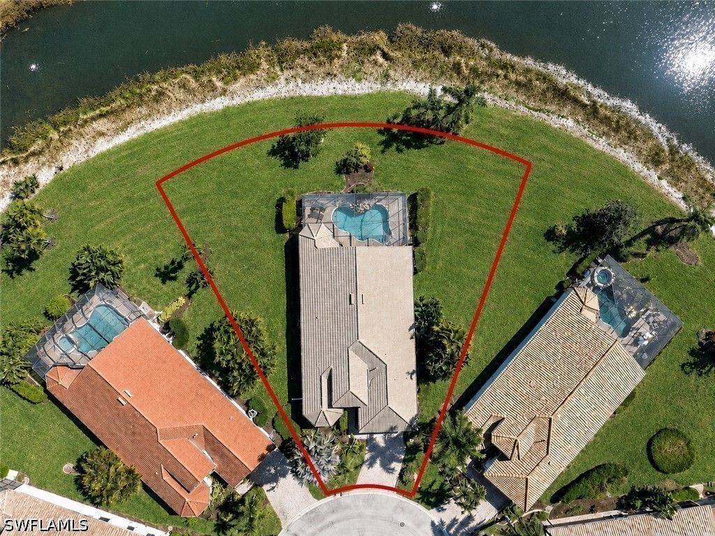 19929 Casa Verde Way, Estero