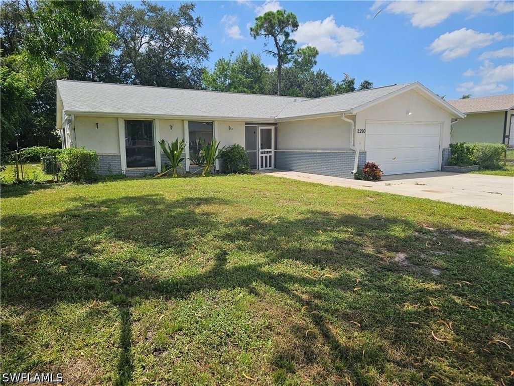 18290 Columbine Rd, Fort Myers