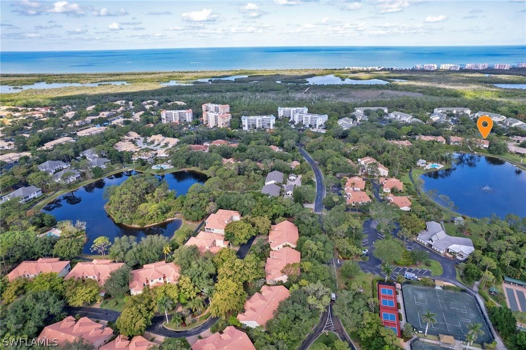 15470 Cedarwood Ln 201, Naples
