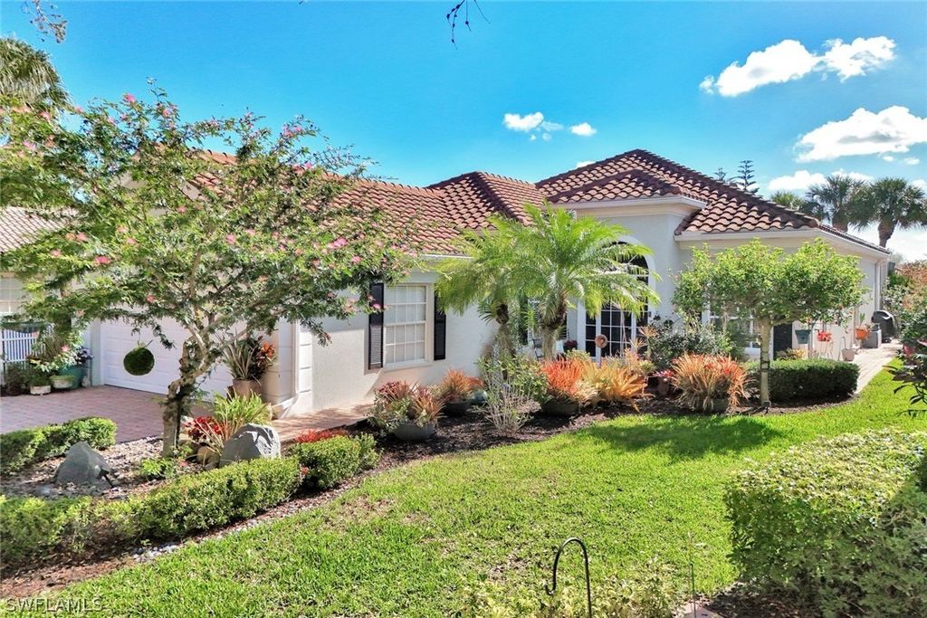 2925 Gilford Way, Naples