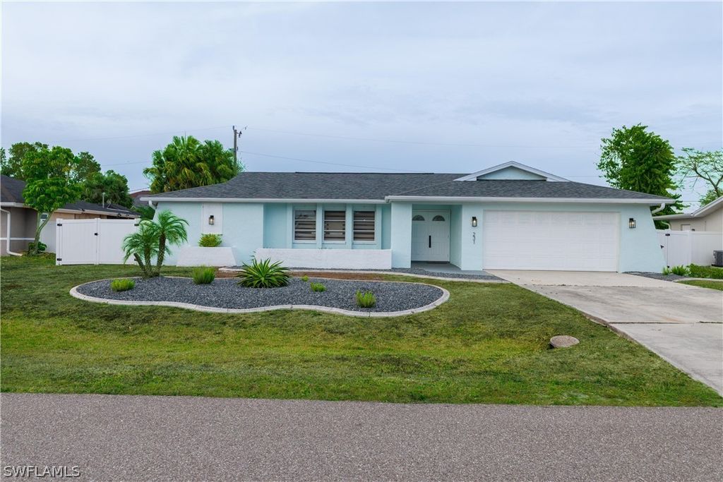 231 Se 45th Ter, CAPE CORAL