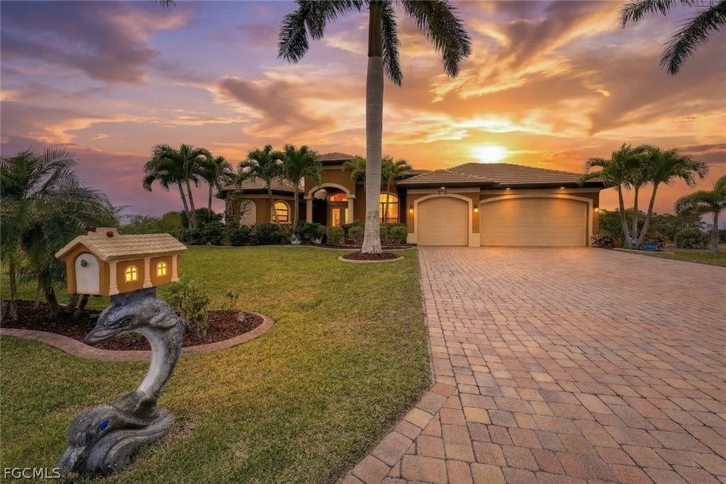 2364 Nw 39th Ave, Cape Coral
