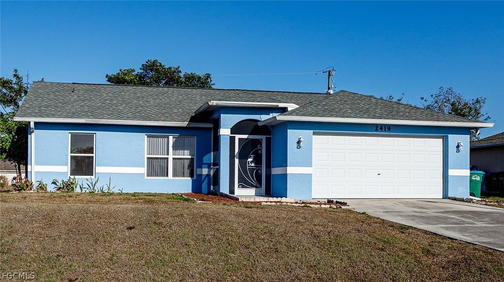 2419 Ne 23rd Ave, Cape Coral