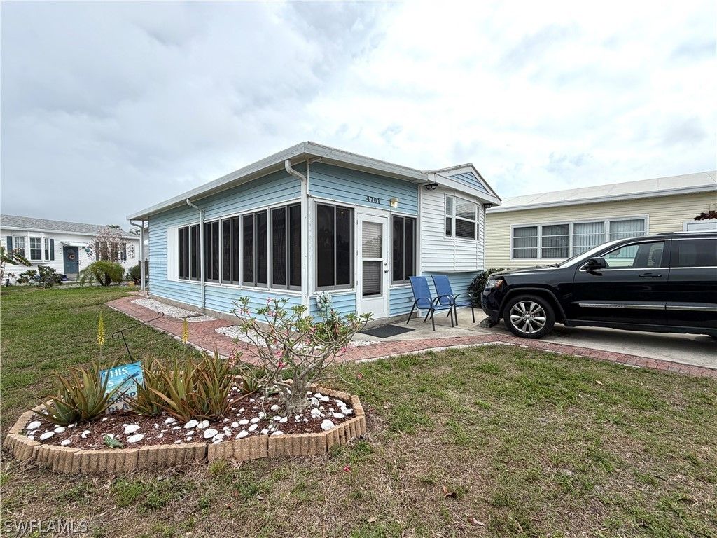 4701 Candlestick Ct W, Estero