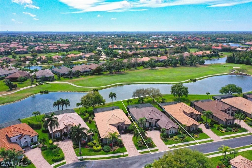 7755 Cottesmore Dr, Naples
