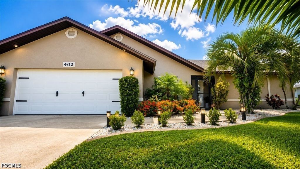 402 Sw 37th Ln, CAPE CORAL