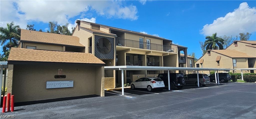 15761 Windward Way Cir 3102, FORT MYERS