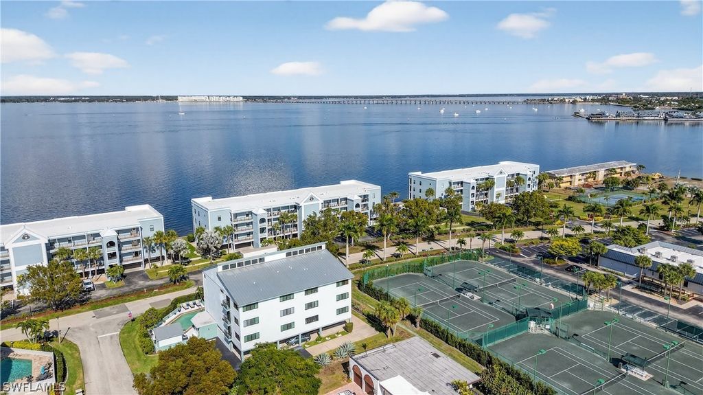 1765 Jamaica Way 101, Punta Gorda