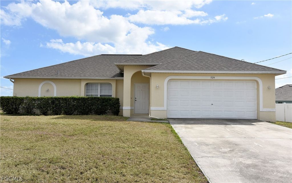 1724 Sw 15th Ter, CAPE CORAL