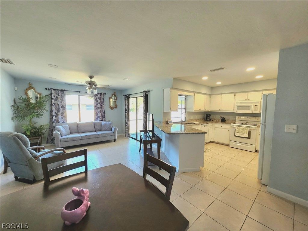 12938 5th St, FORT MYERS