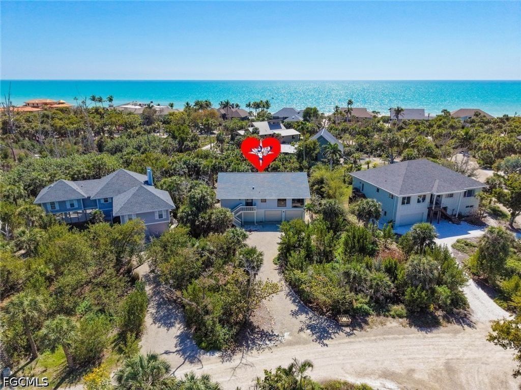 4339 Gulf Pines Dr, Sanibel