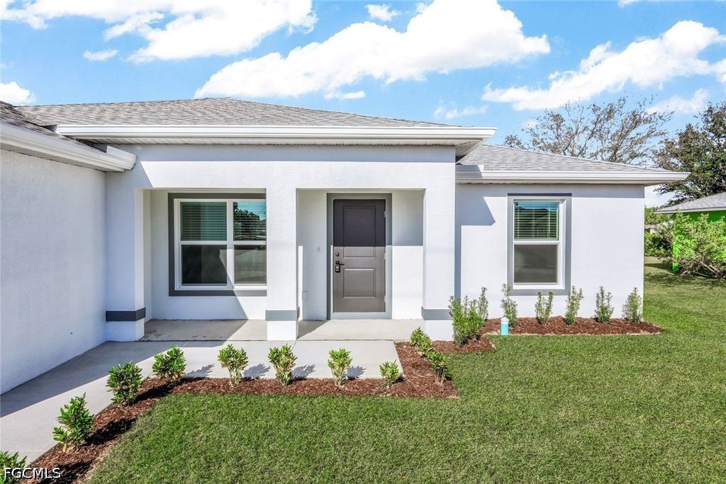 1702 Nw 5th Pl, Cape Coral