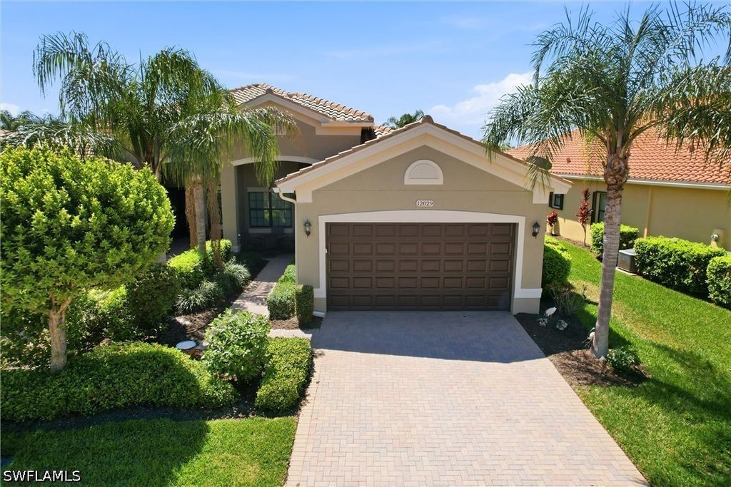 12029 Five Waters Cir, Fort Myers