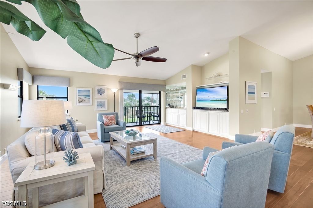 16301 Fairway Woods Dr 805, Fort Myers