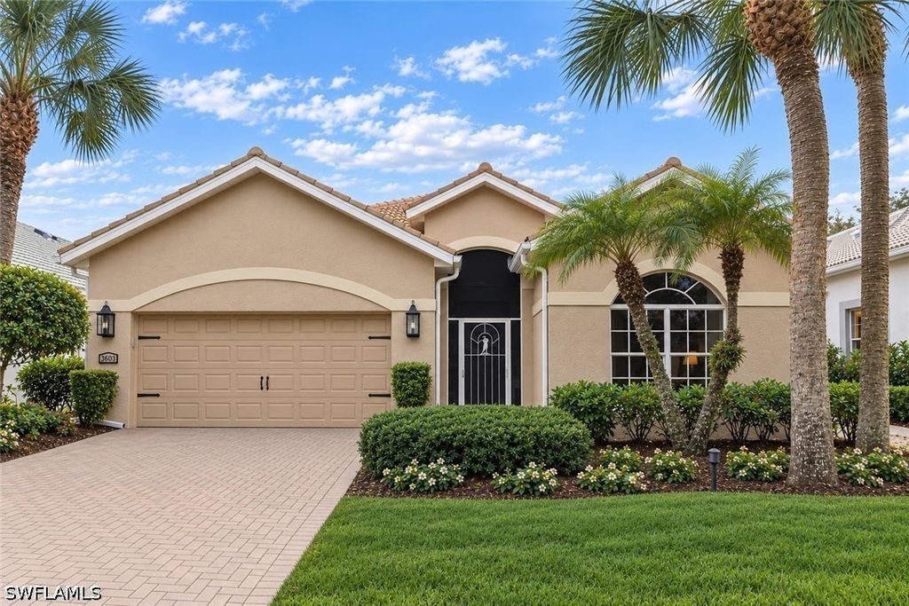 3603 Grand Cypress Dr, NAPLES