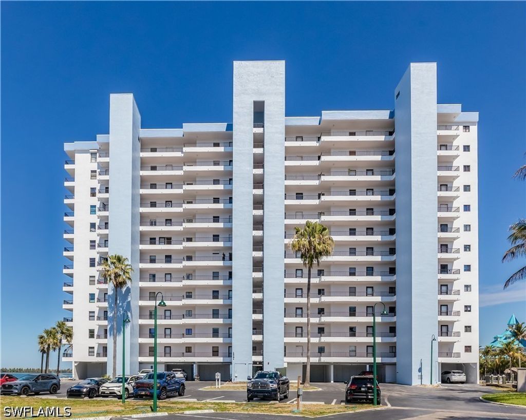 15031 Punta Rassa Rd 403, FORT MYERS