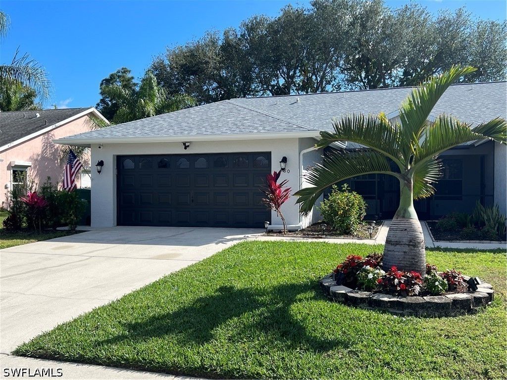 480 Saint Andrews Blvd 14, Naples