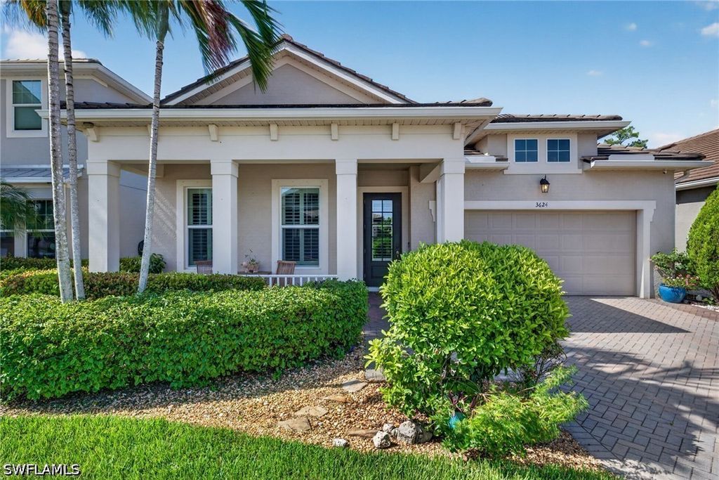 3624 Pilot Cir, Naples