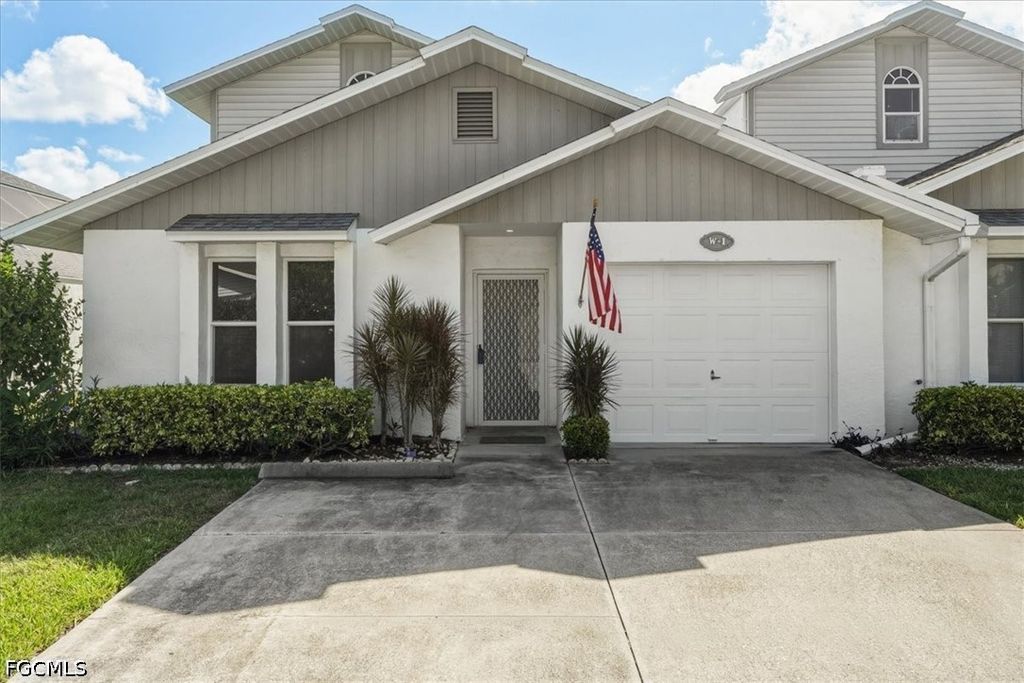 13730 Downing Ln W-1, FORT MYERS