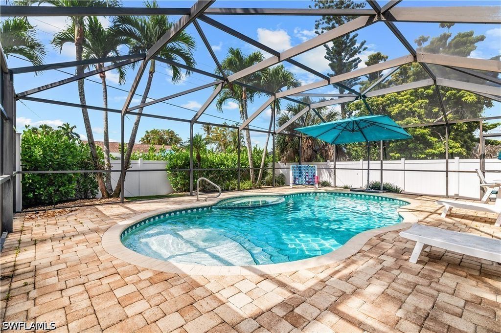 798 107th Ave N, Naples