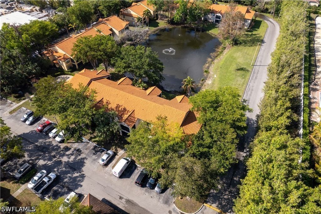2094 Arbour Walk Cir 3018, Naples