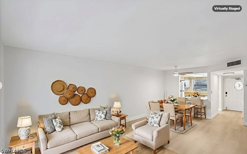 499 Forest Lakes Blvd 305, Naples