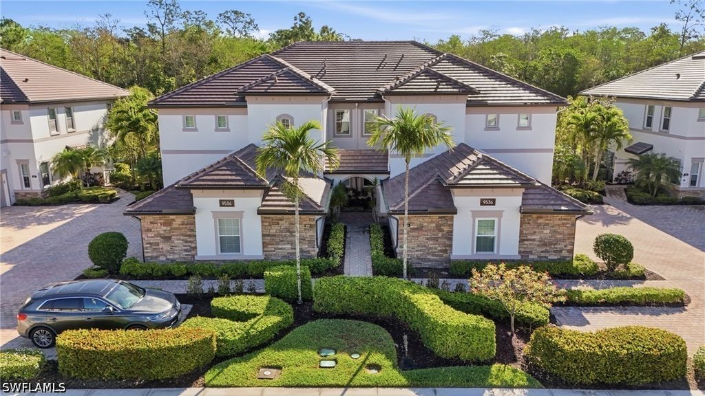 9536 Ironstone Ter 202, Naples