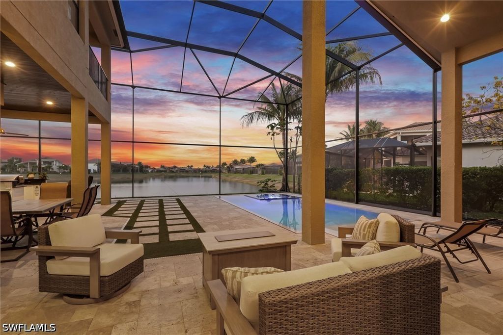 3323 Atlantic Cir, Naples
