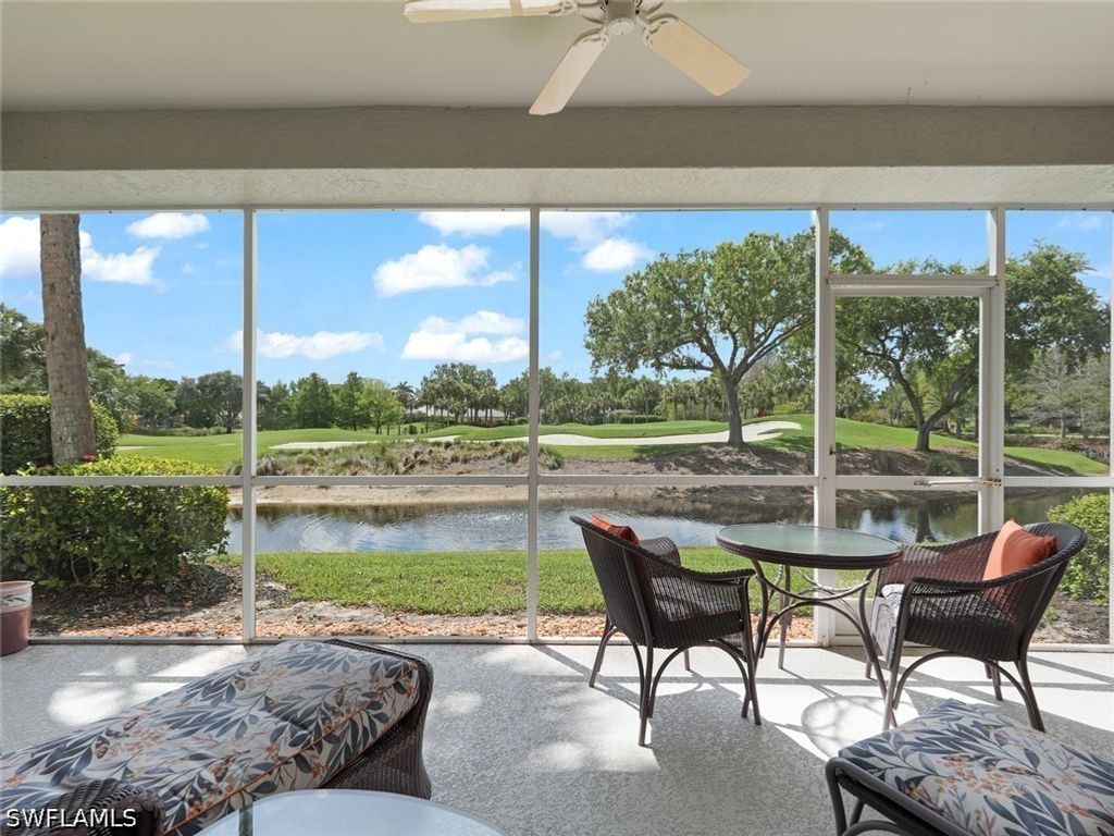 2120 Arielle Dr 202, Naples