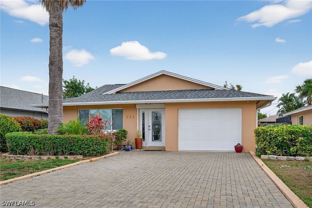 533 98th Ave N, Naples