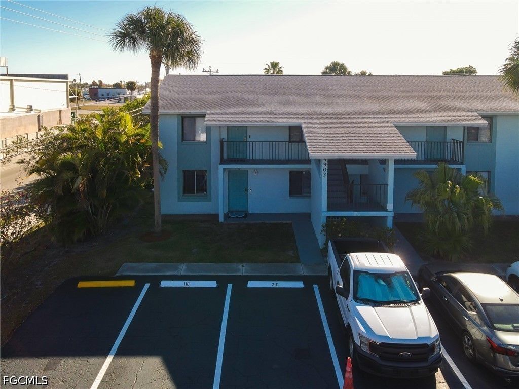 4903 Vincennes St 110, Cape Coral