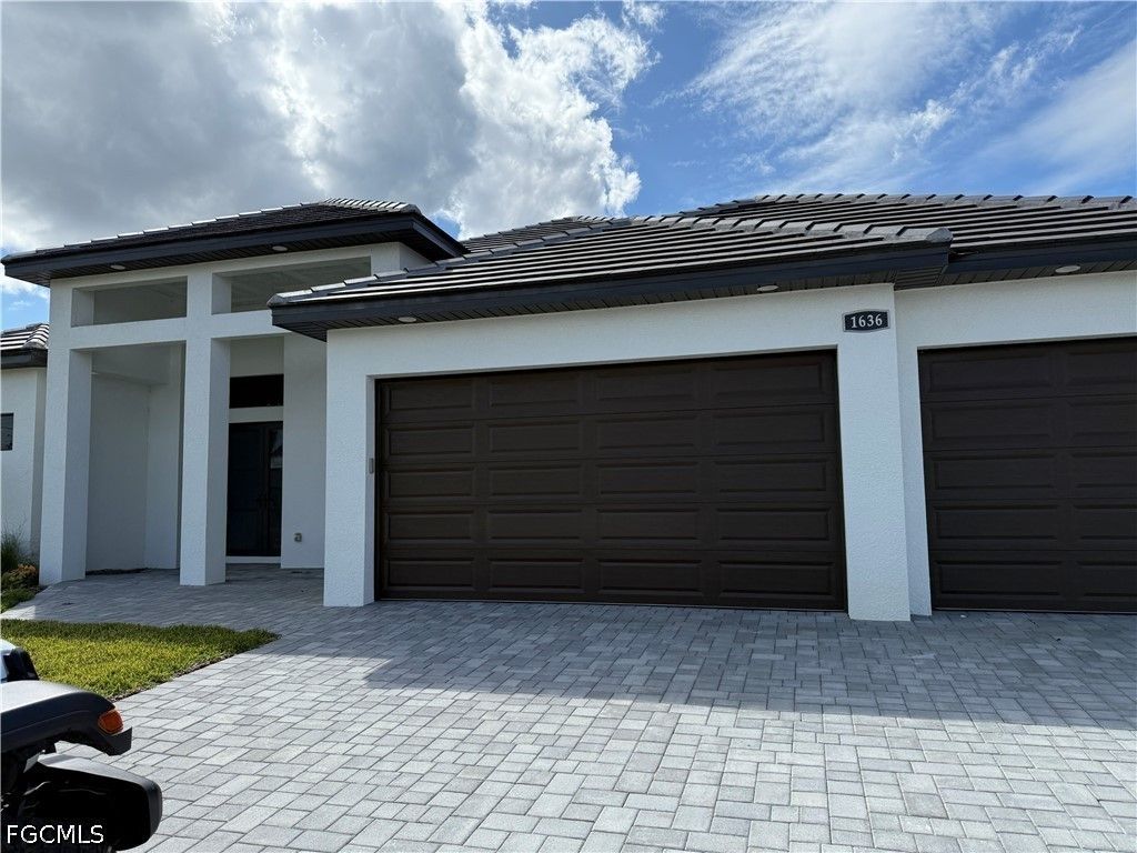 1636 Old Burnt Store Rd N, CAPE CORAL
