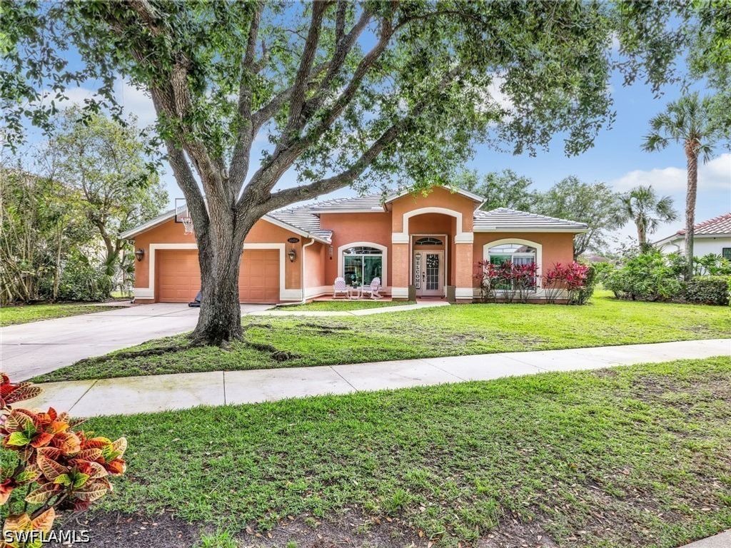 14484 Jekyll Island Ct, Naples
