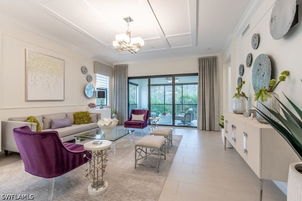 16382 Viansa Way 201, Naples