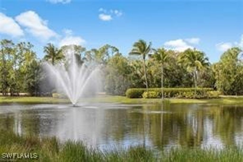 2605 Estrella Ct Ph 3, Naples