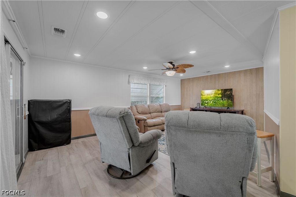 5506 Harbor Ln, NORTH FORT MYERS
