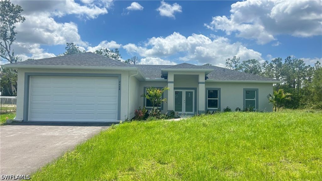 4668 47th Ave Ne, Naples
