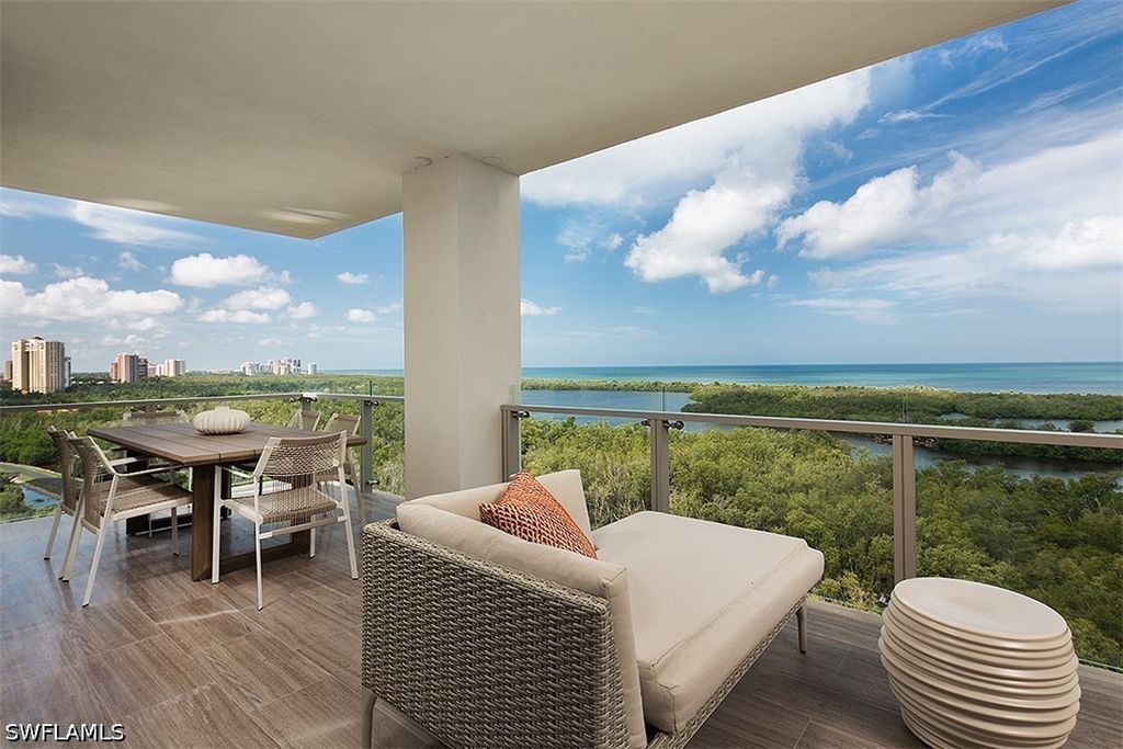6897 Grenadier Blvd 1001, Naples