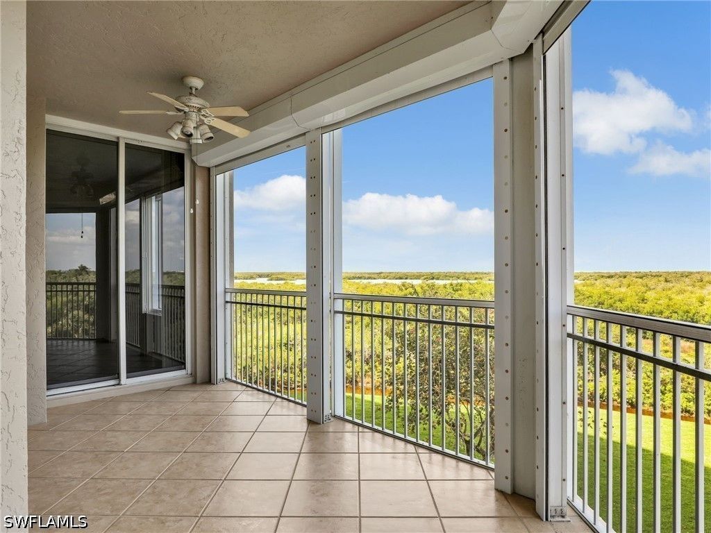 1001 Arbor Lake Dr 307, Naples