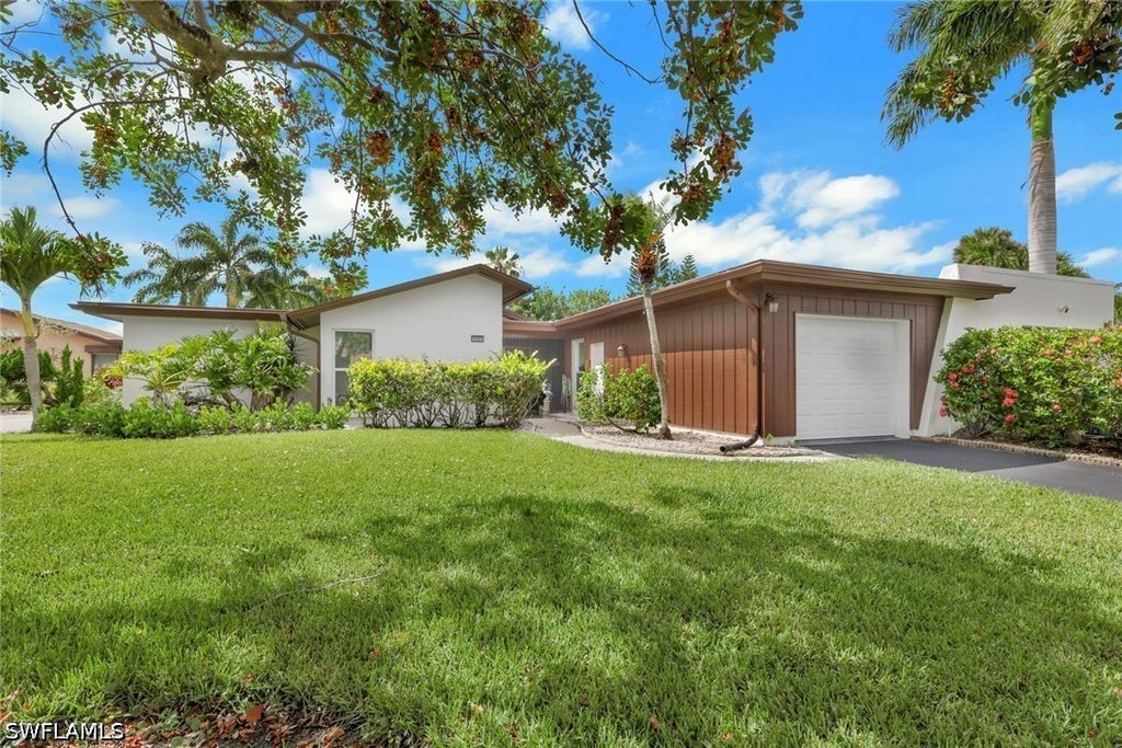 3980 Estero Bay Ln F23, Naples