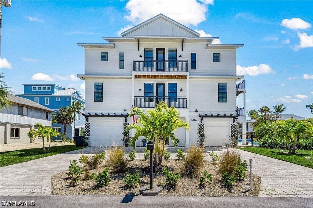 5691 Marimin Dr, Bonita Springs
