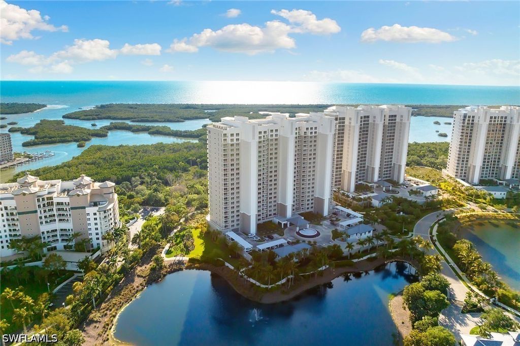 13915 Old Coast Rd 506, Naples