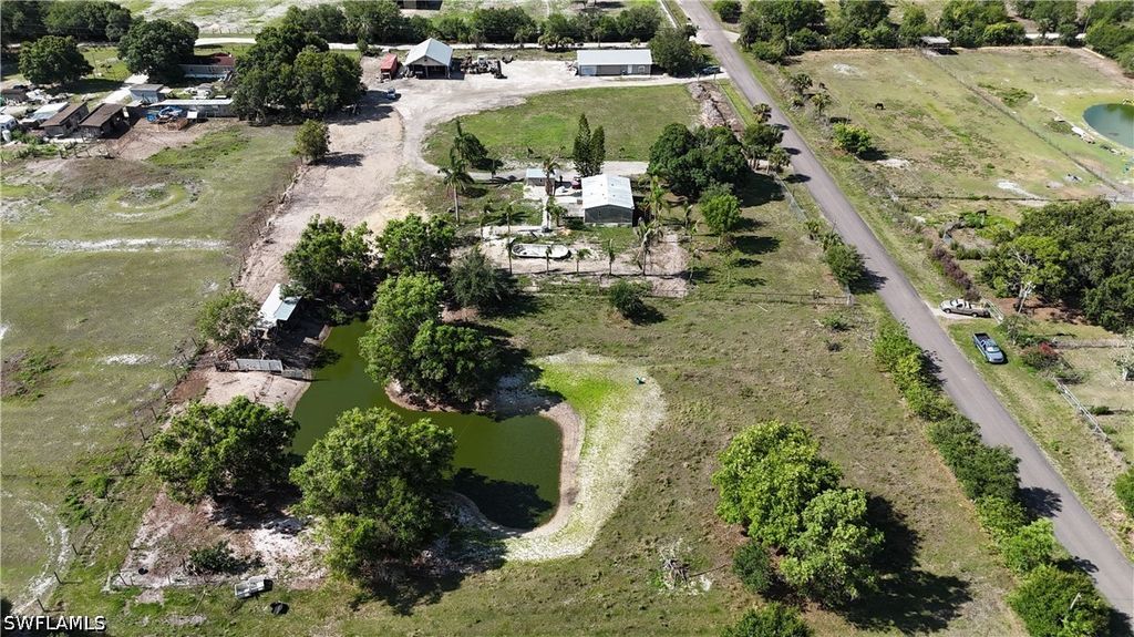 7850 Friendship Ln, Naples