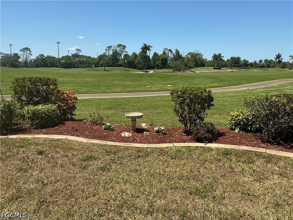 5805 Trailwinds Dr 314, FORT MYERS